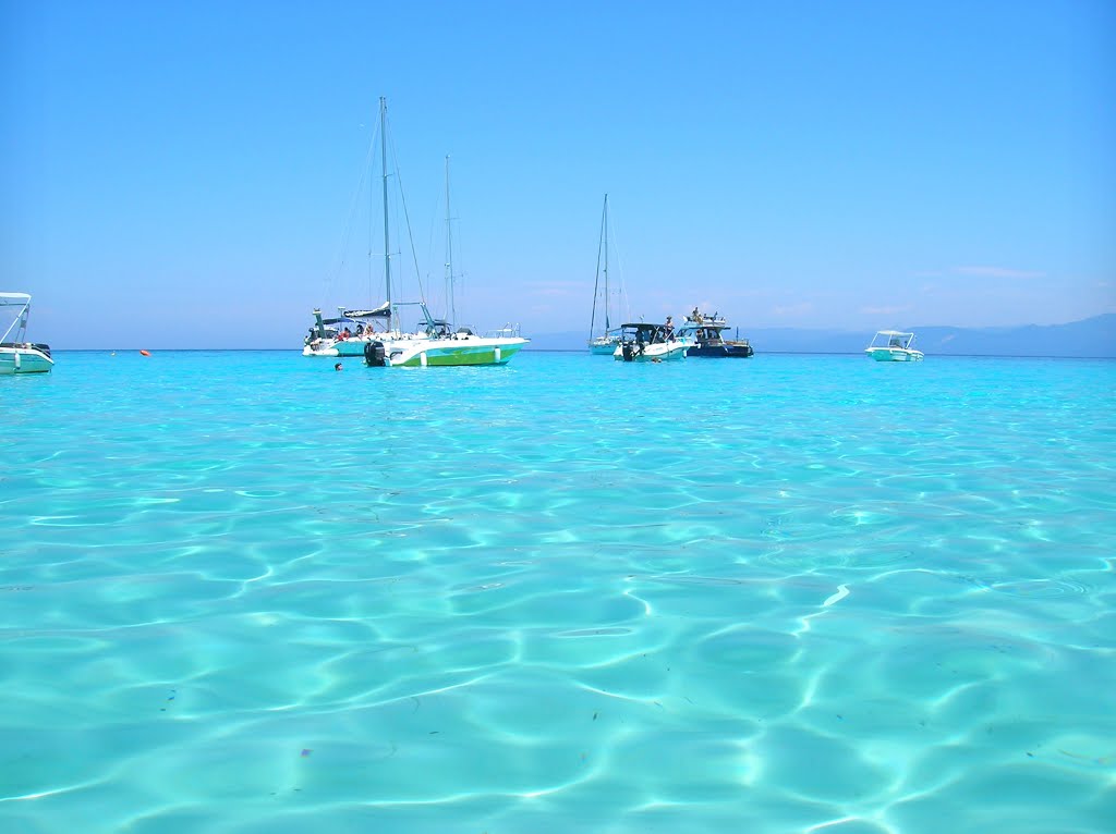  Voutoumi plaža Antipaksi 